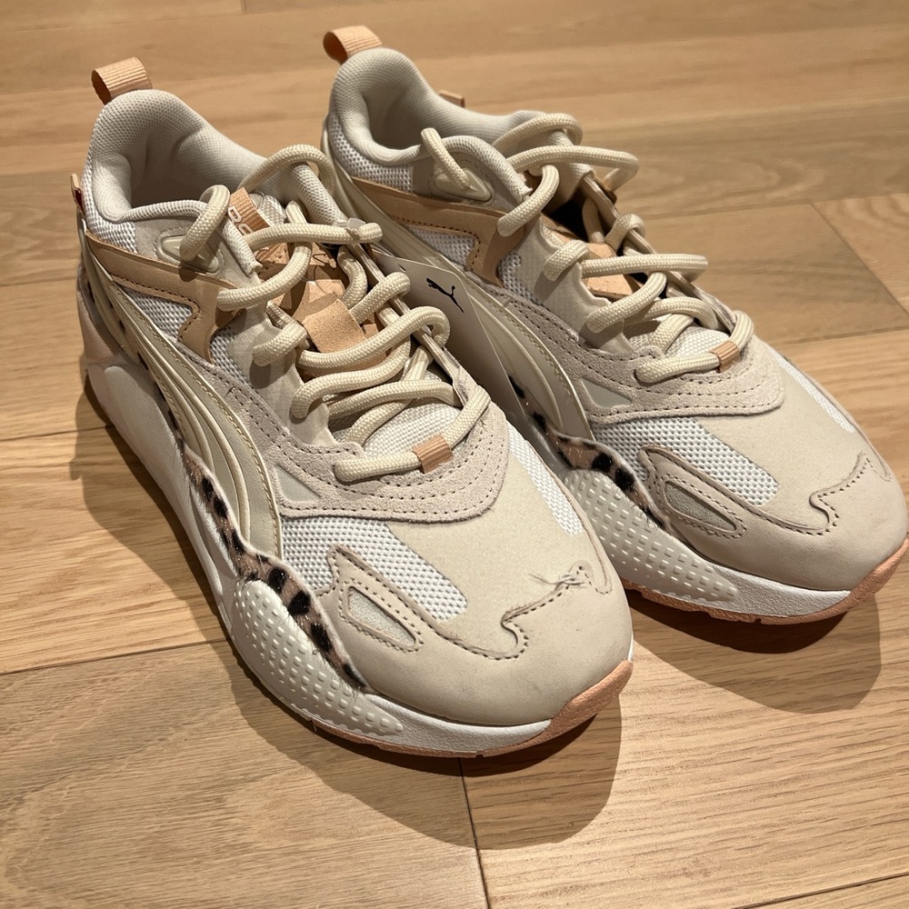 Women’s Puma Sneakers